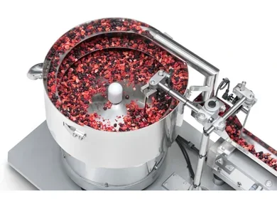 Bowl feeder handling small red components